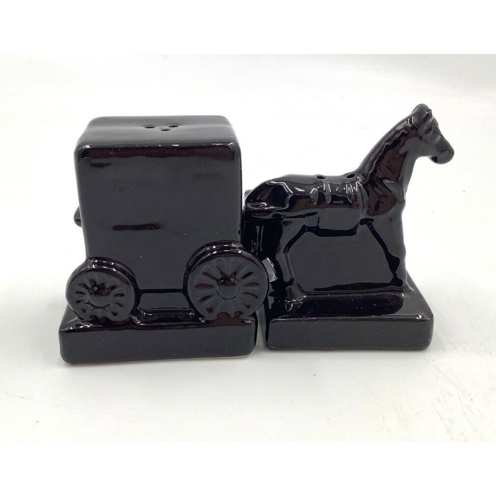 Black Horse with Buggy Carriage Amish Salt and Pepper‎ Shakers Gift